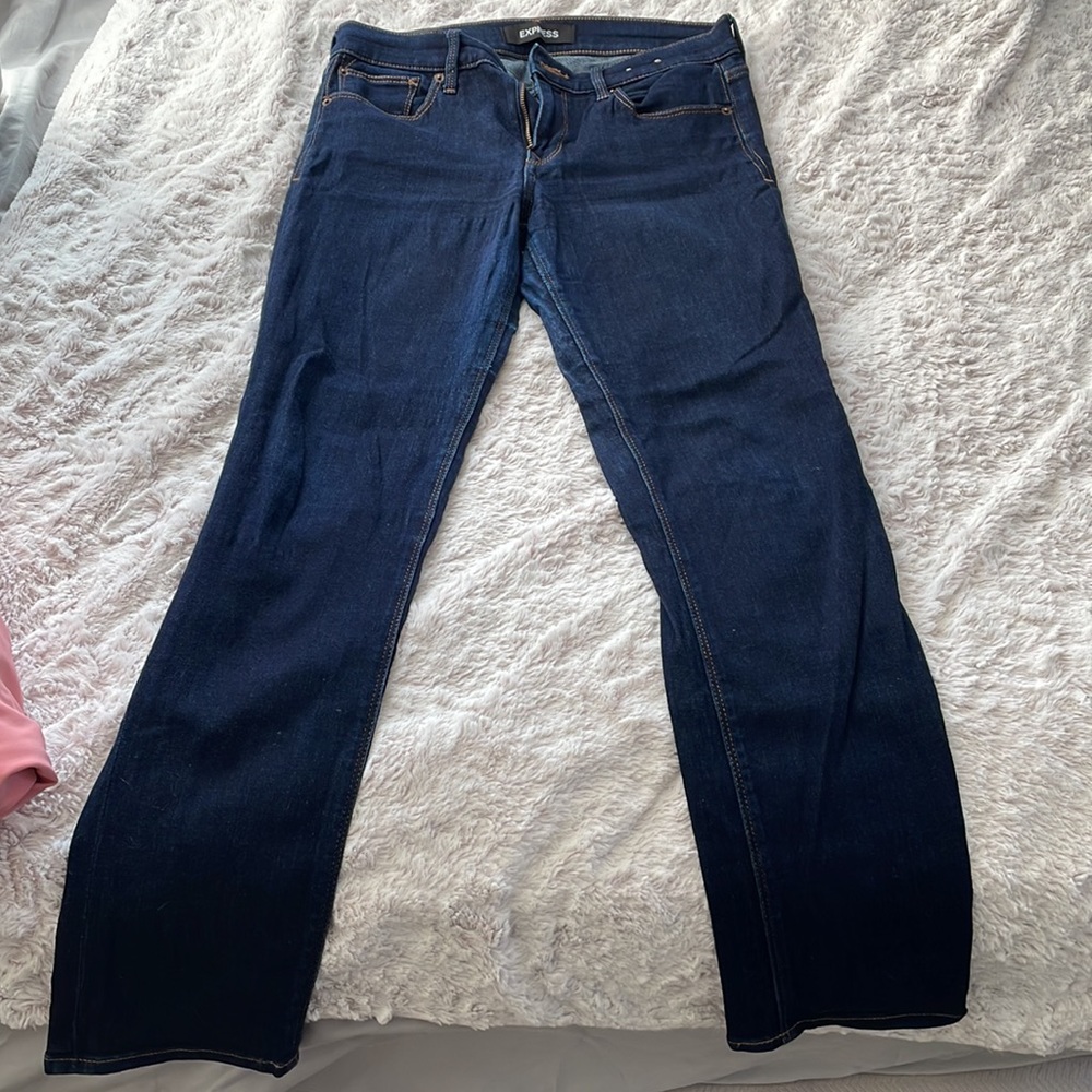 EXPRESS Skinny Midrise Dark Blue Jeans, size 6R